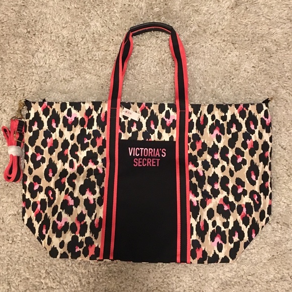 Victoria's Secret Handbags - Victoria’s Secret tote